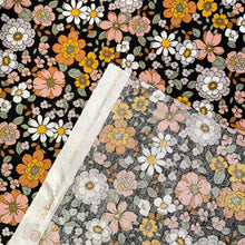 Load image into Gallery viewer, Remnant (75 cm) Retro Floral Black - Cotton Poplin
