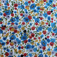 Load image into Gallery viewer, Blue Garden - Cotton Poplin

